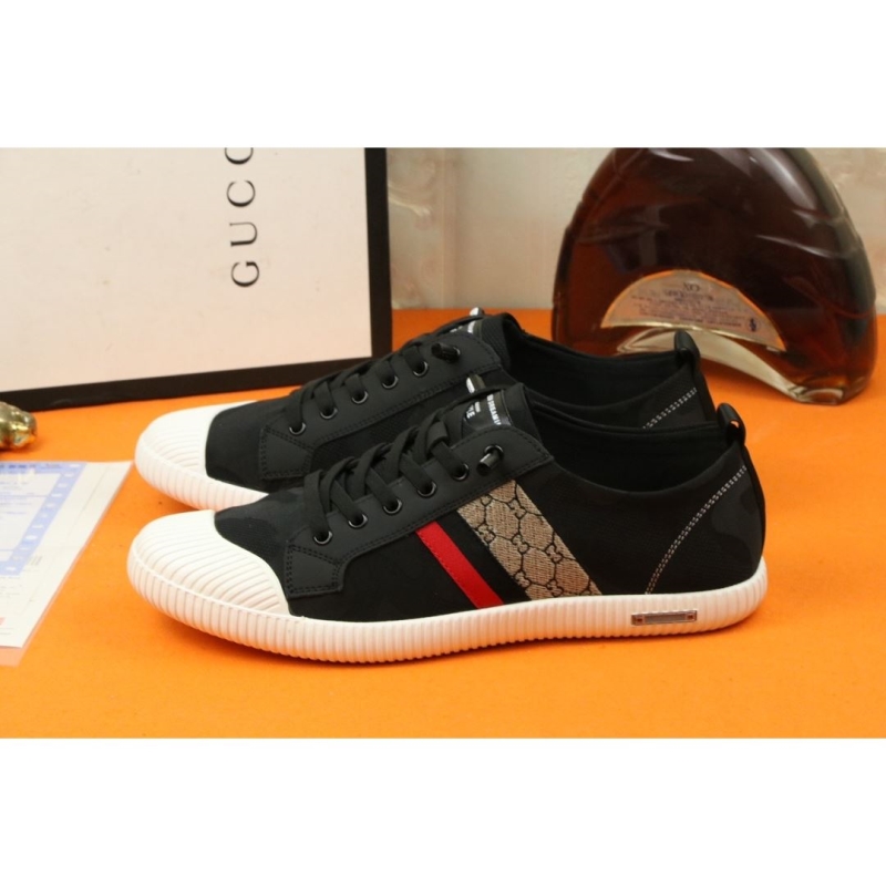 G*u*i casual shoes